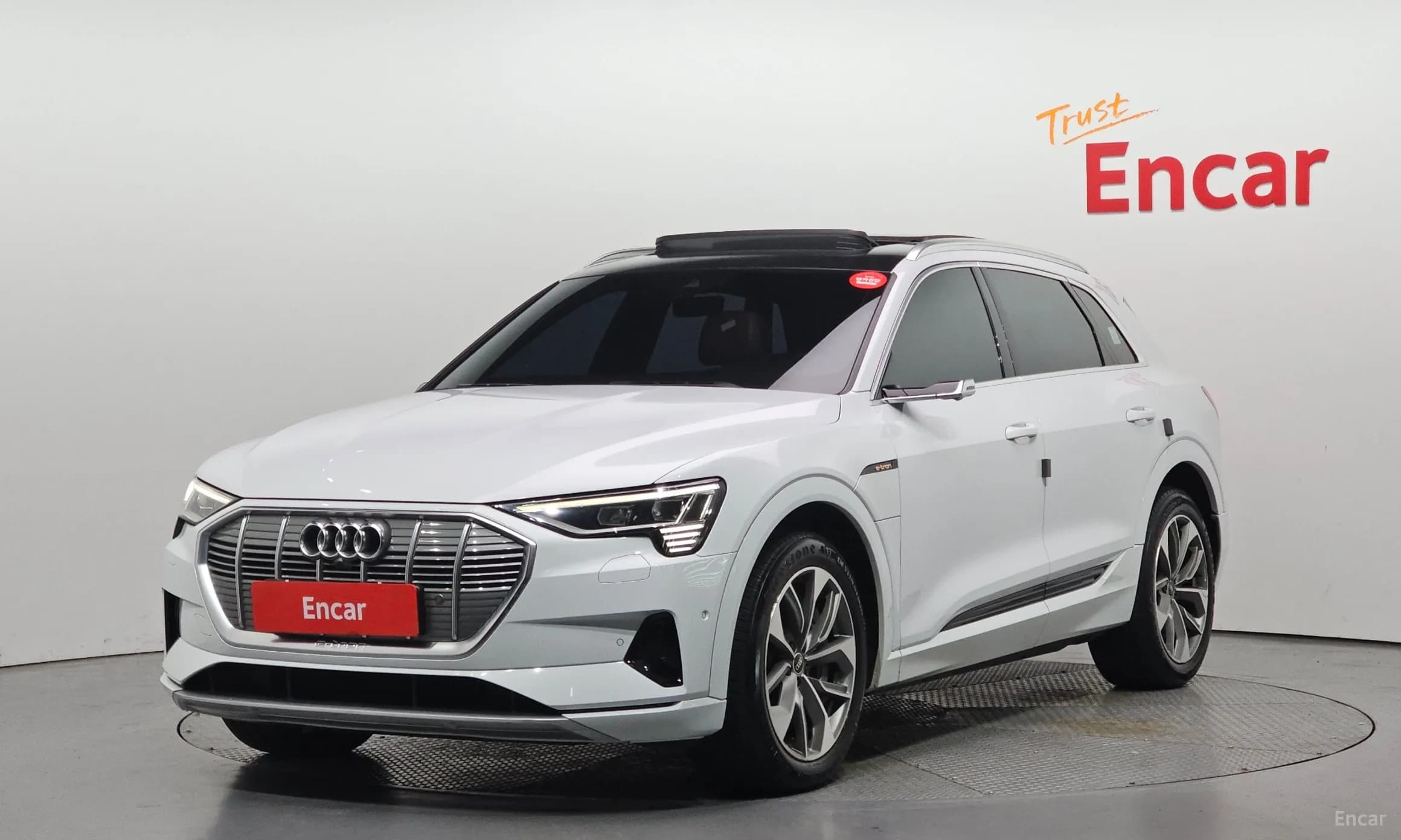 e-tron