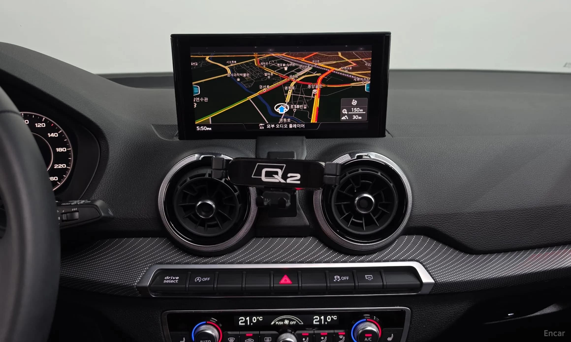 Q2