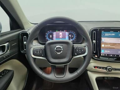 XC40