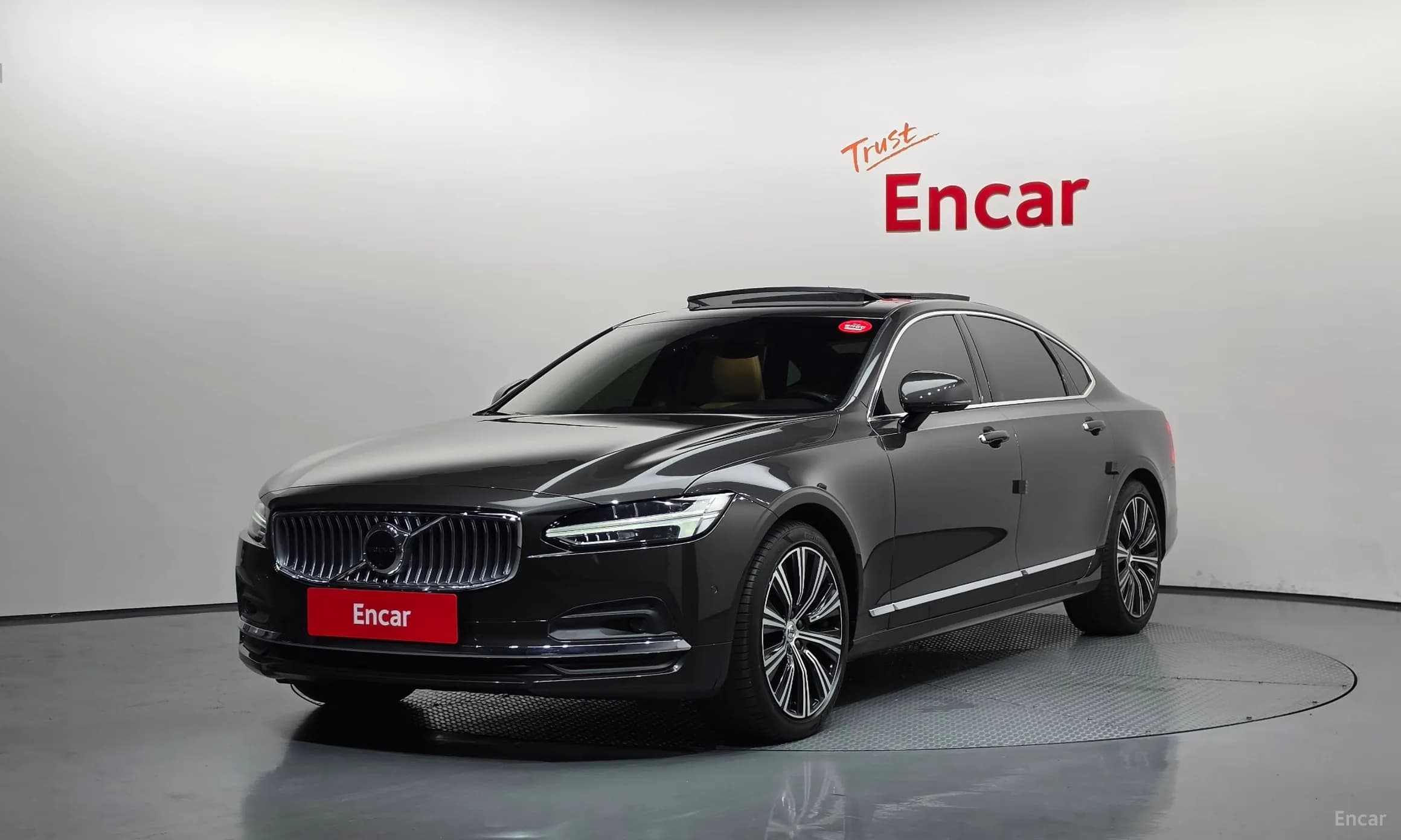 S90