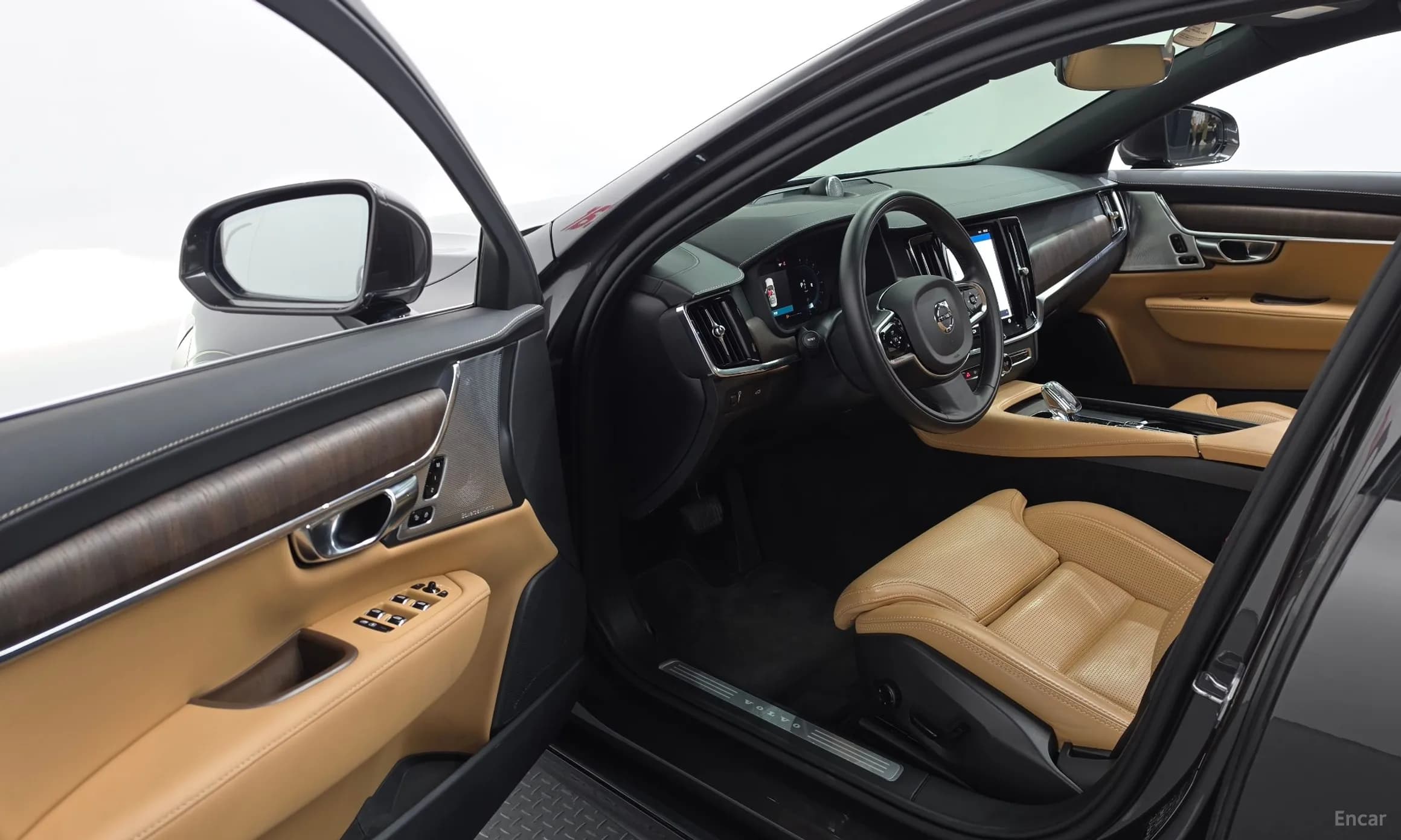 S90
