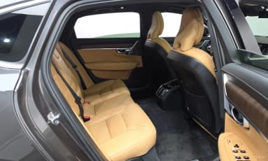 S90