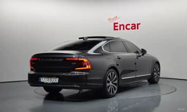 S90
