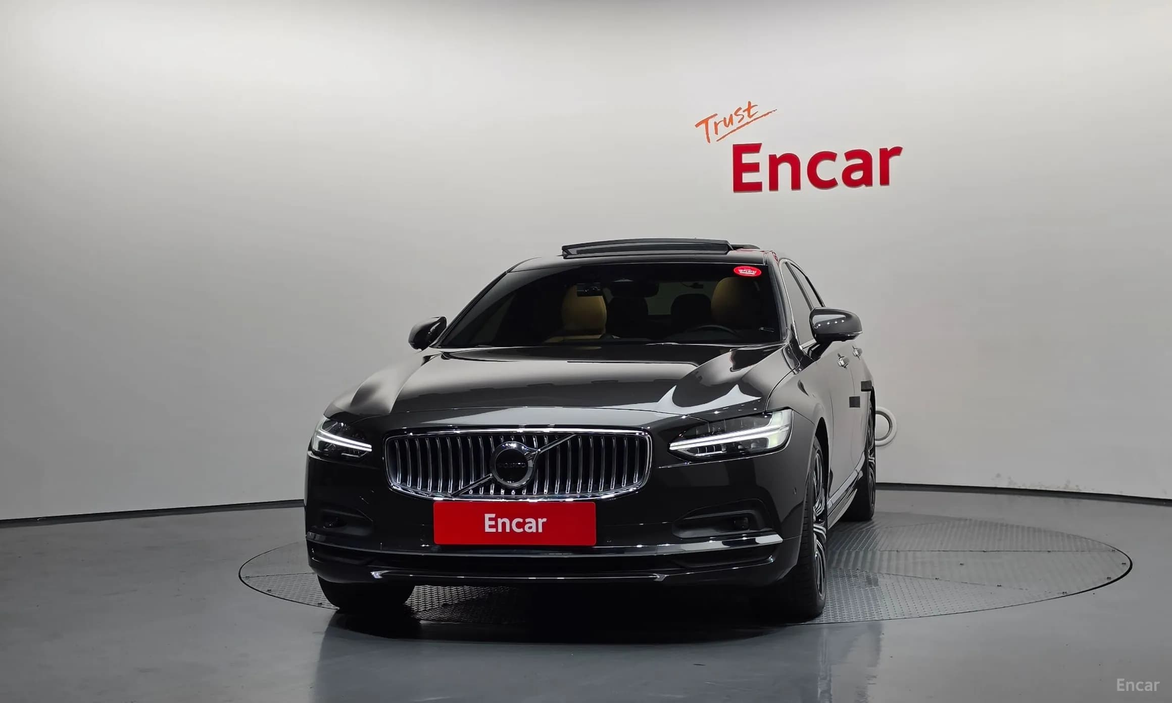 S90