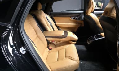 S90