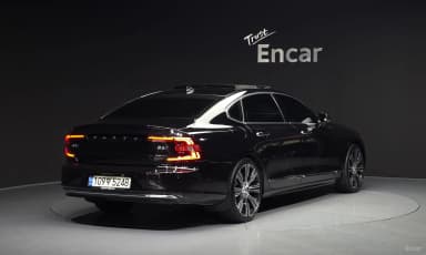 S90