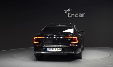 S90