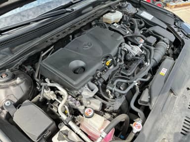 Camry (XV70)