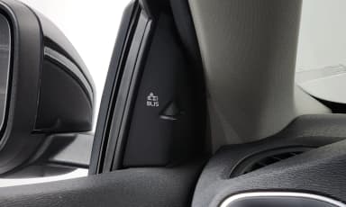 V40