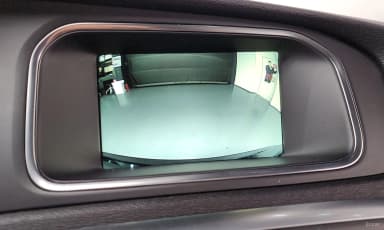 V40