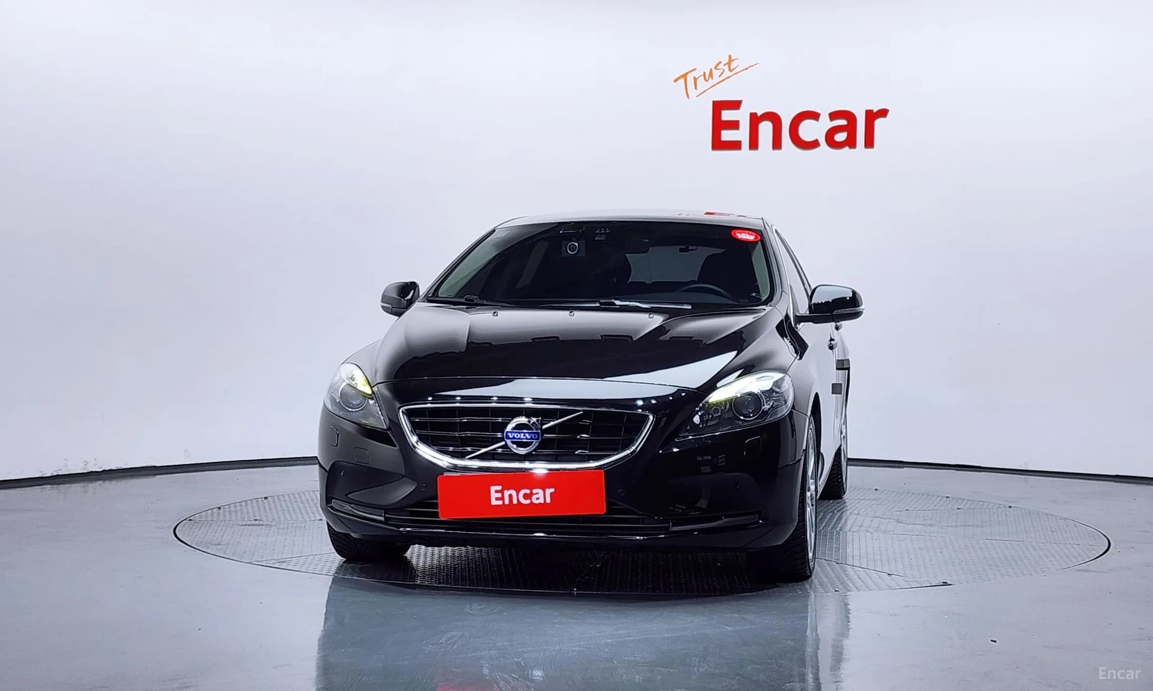 V40
