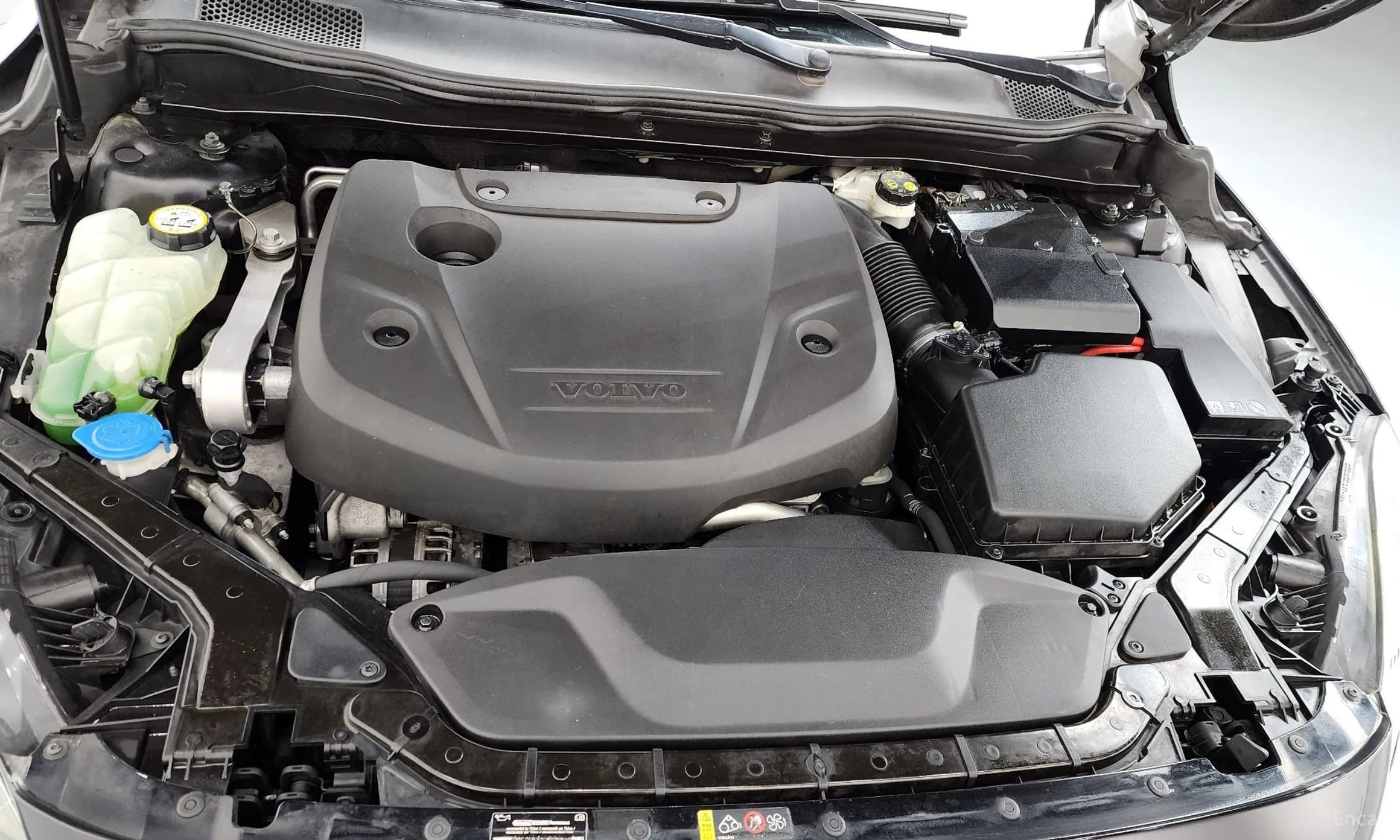 V40