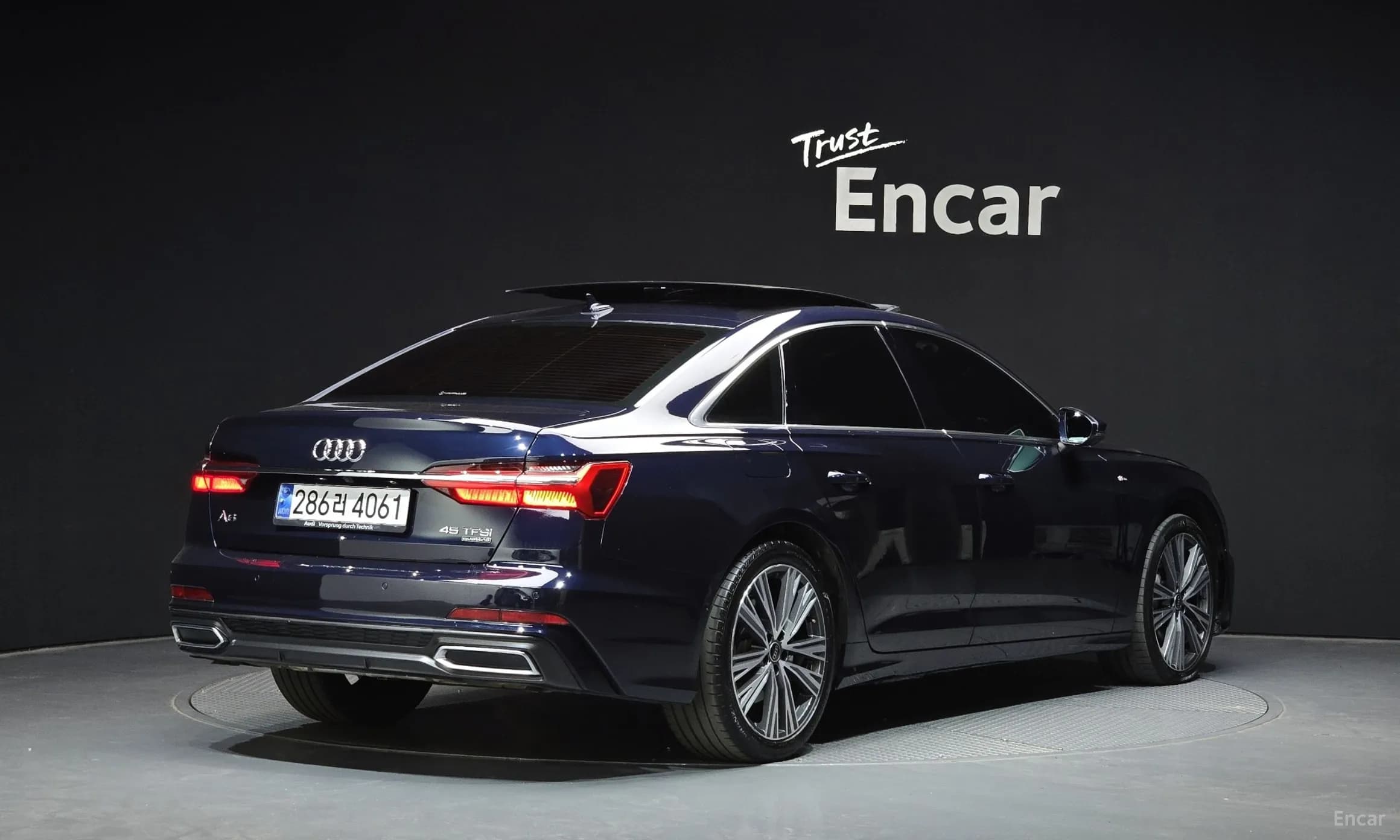 A6 (C8)