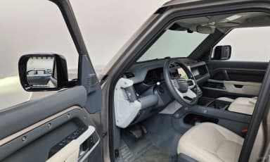 Defender (L663)