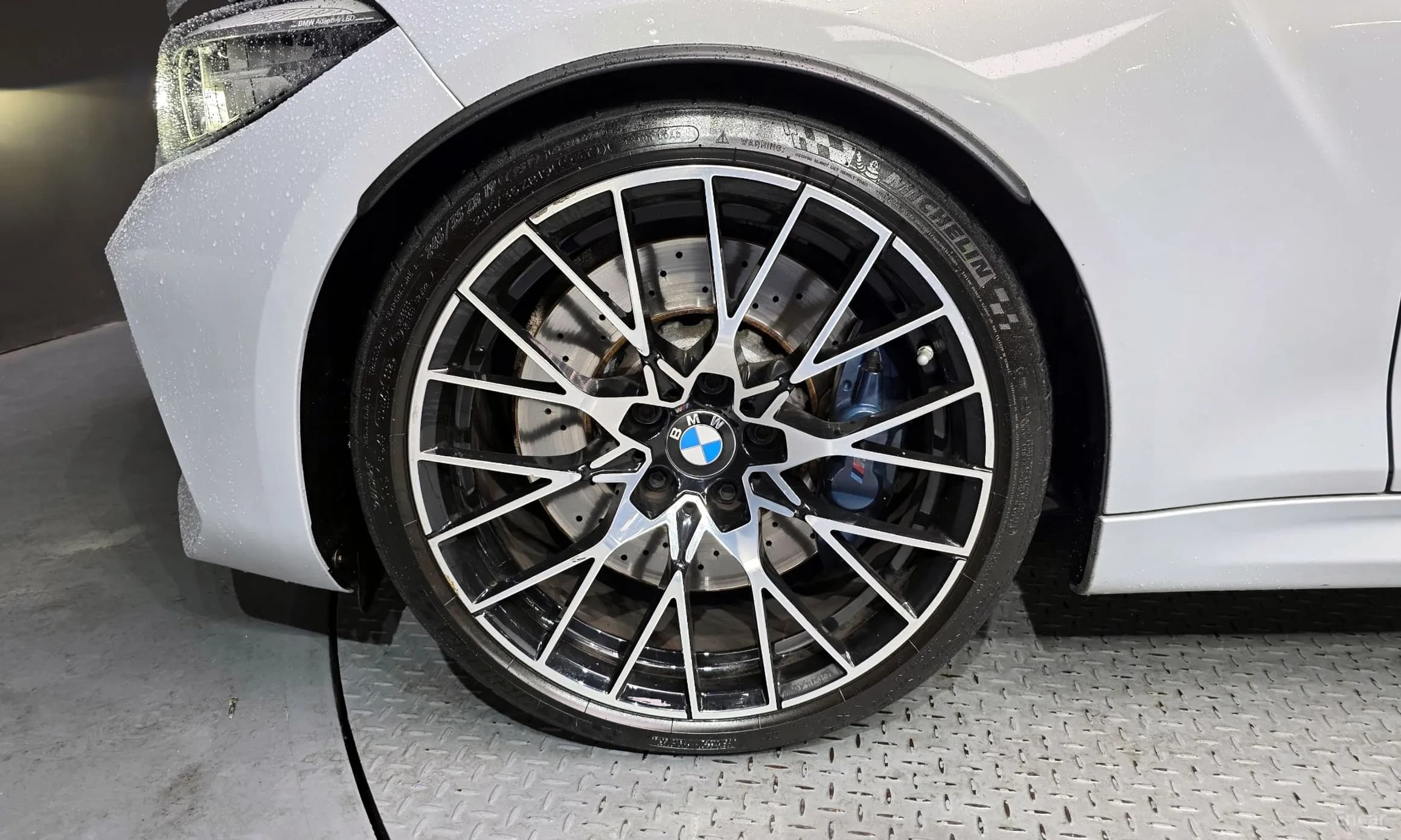 M2 (F87)
