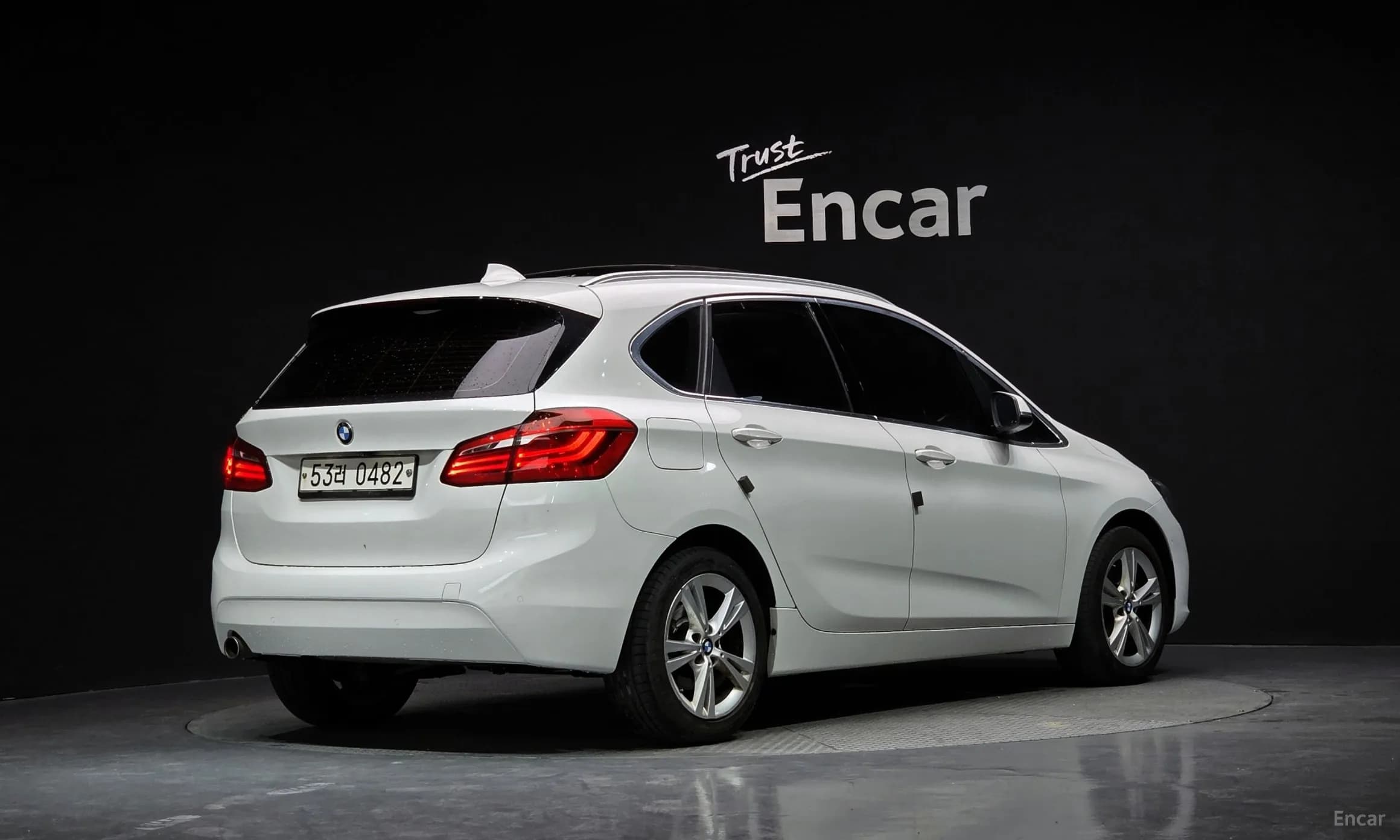 2-Series Active Tourer (F45)