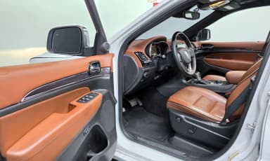 Grand Cherokee