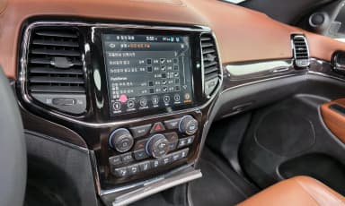 Grand Cherokee