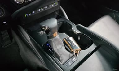 ES300h 7th Generation