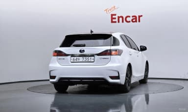 CT200h