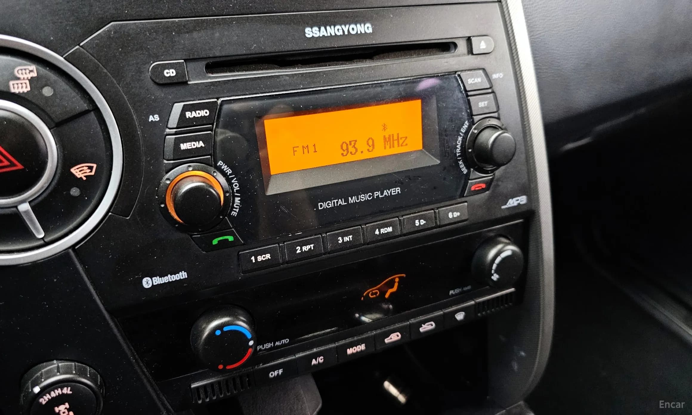 Korando Sports