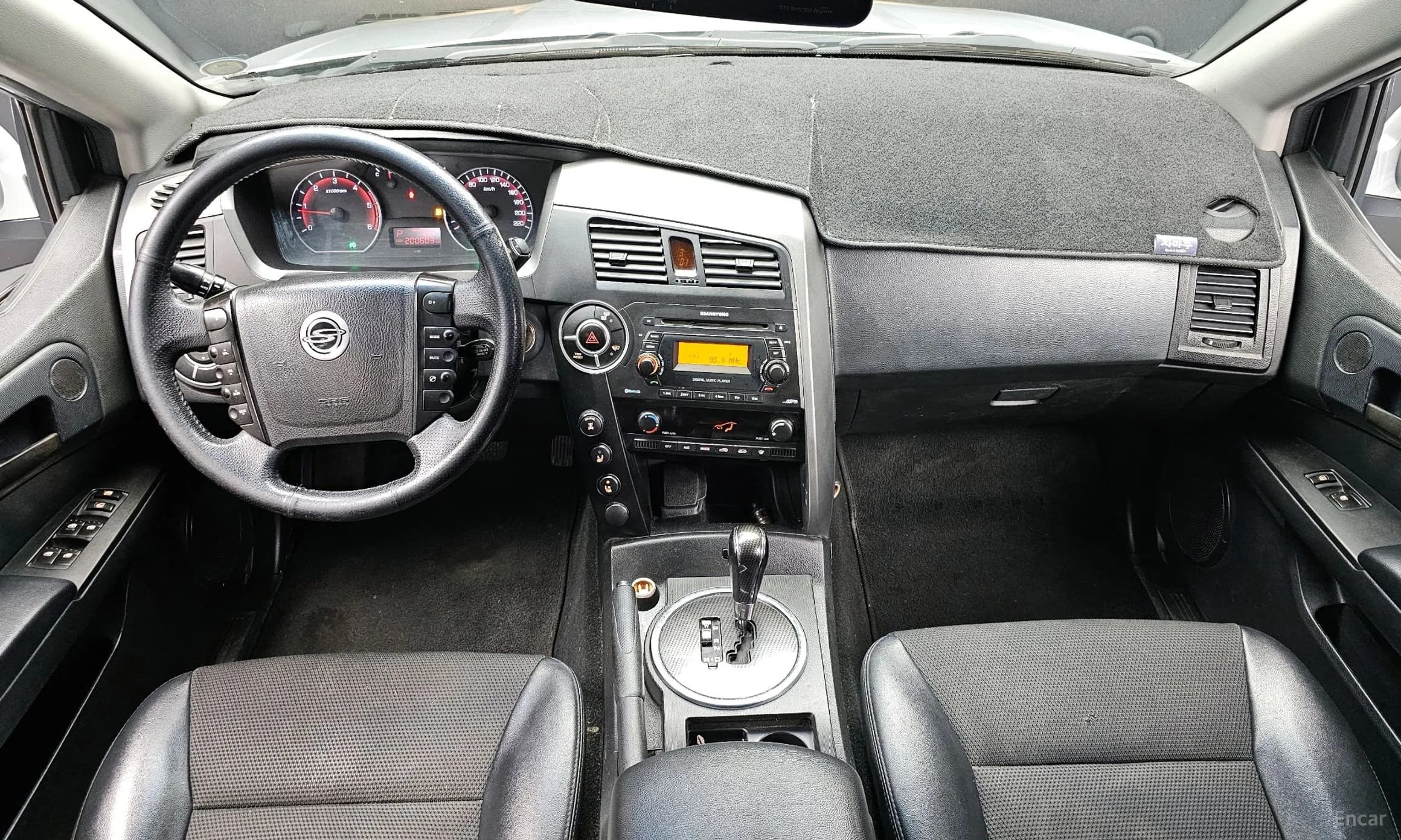 Korando Sports