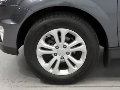 Korando Sports