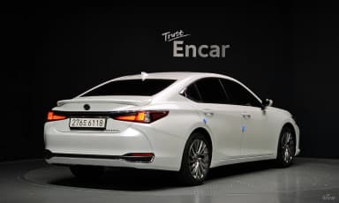 ES300h 7th Generation