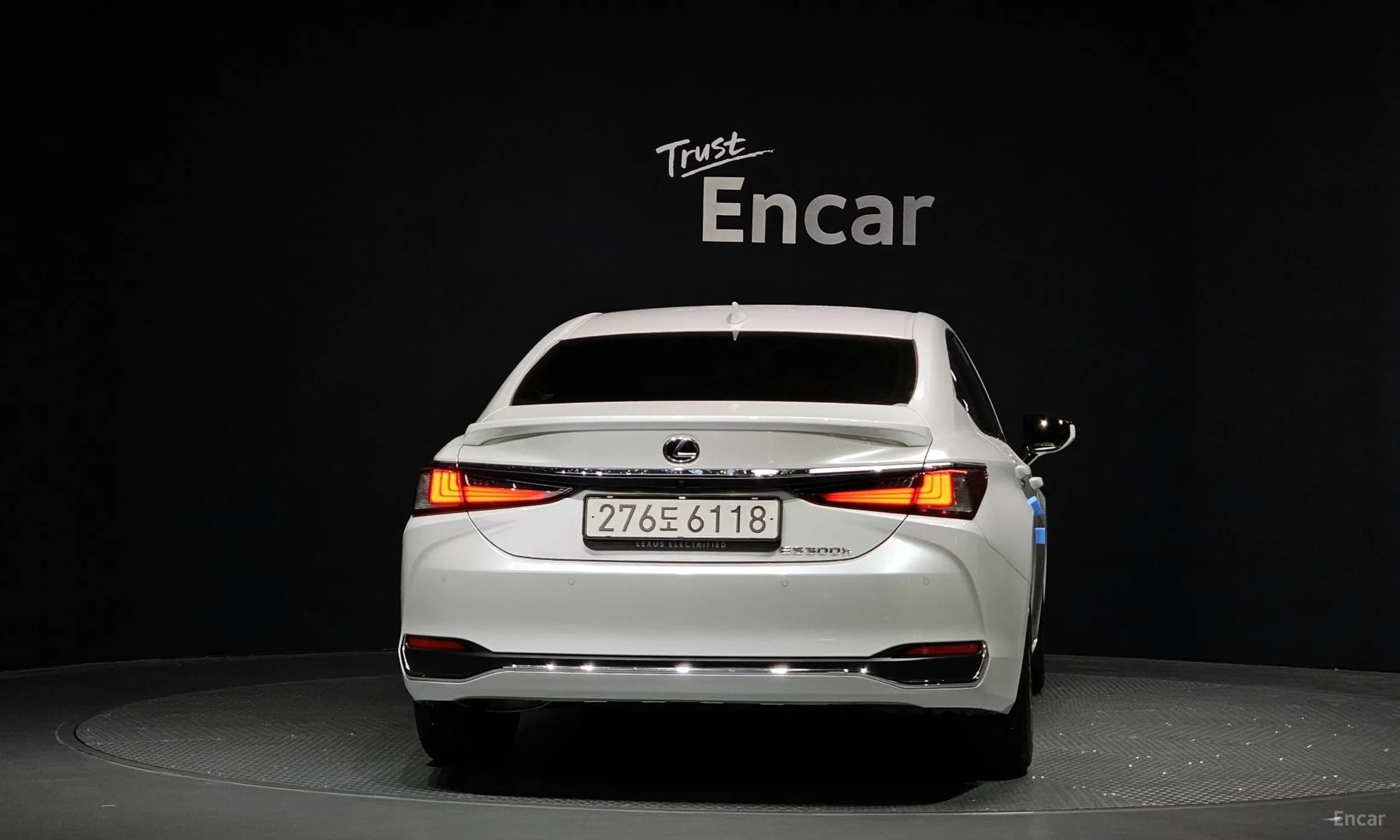 ES300h 7th Generation
