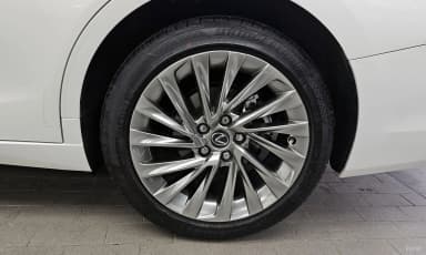 ES300h 7th Generation