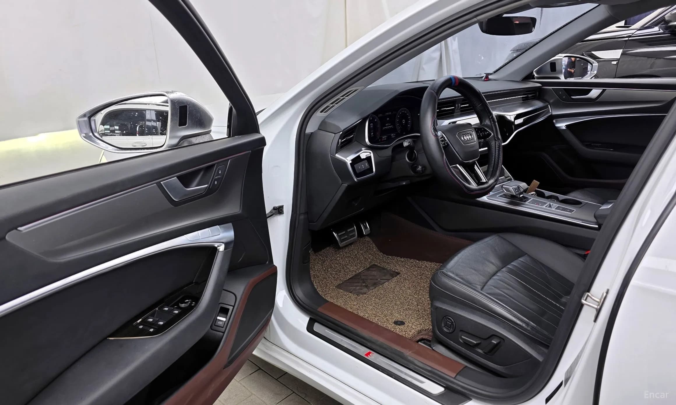 A6 (C8)