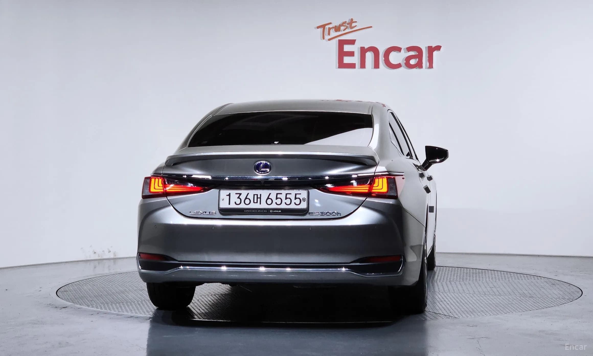 ES300h 7th Generation