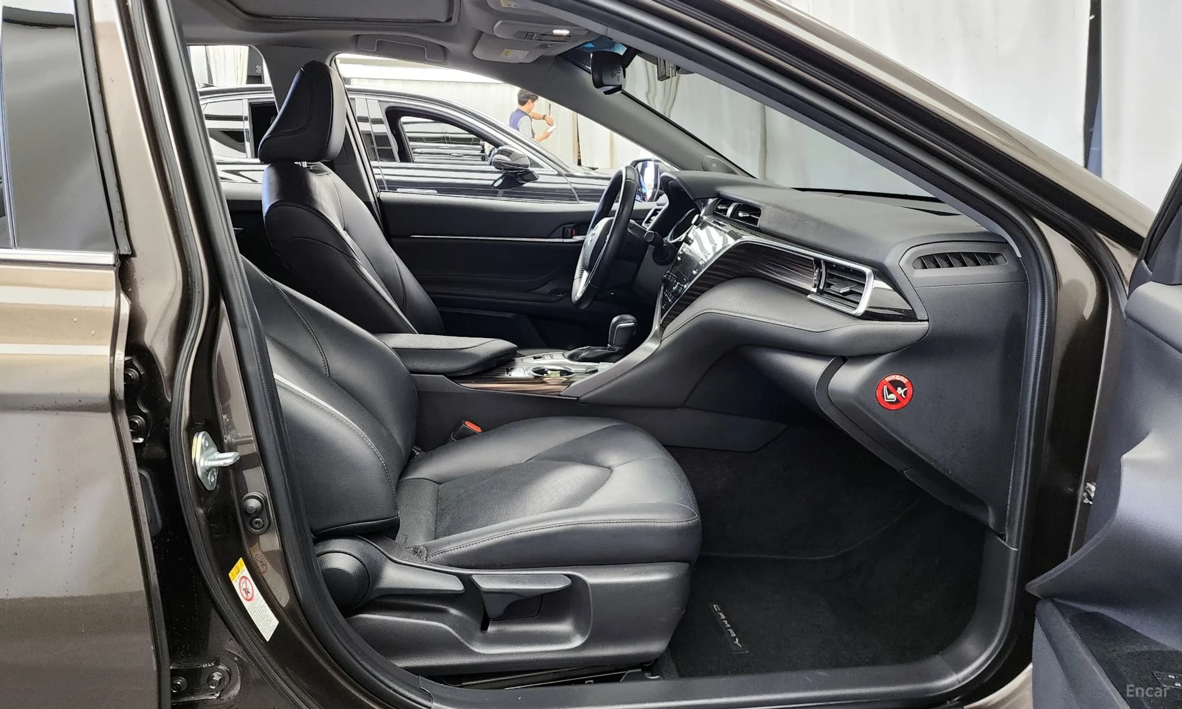Camry (XV70)