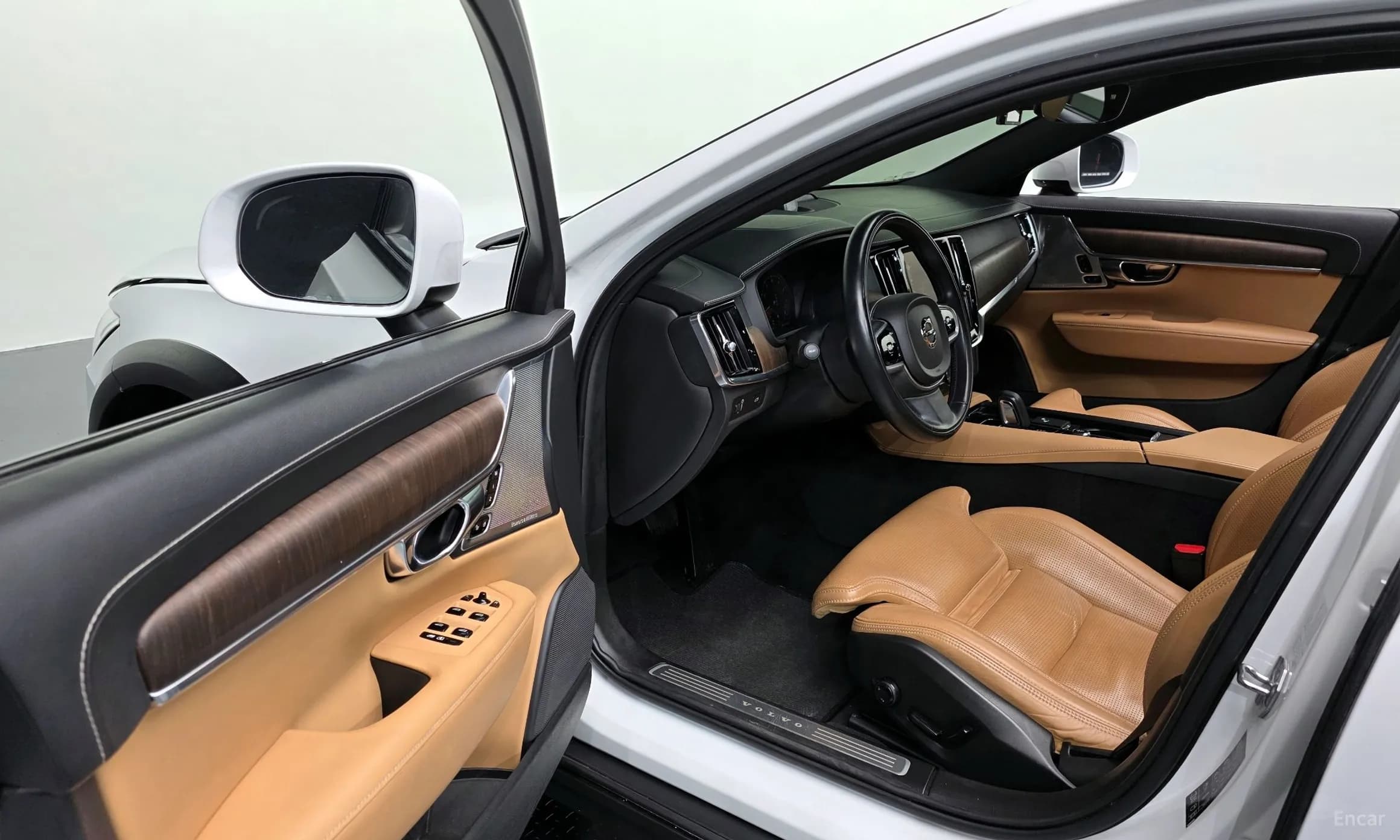 V90 Cross Country
