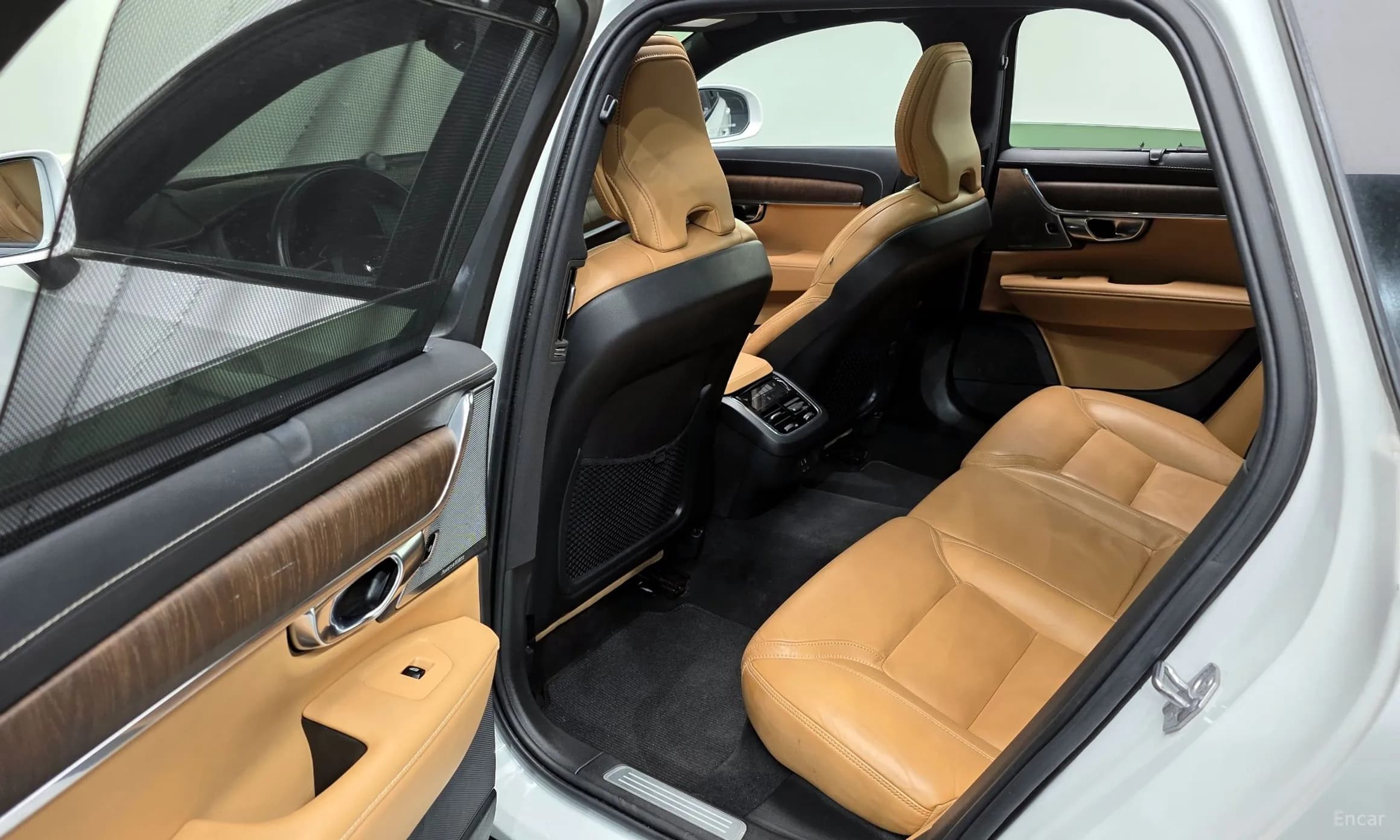 V90 Cross Country