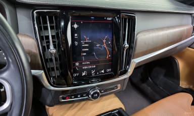V90 Cross Country