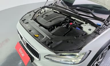 V90 Cross Country