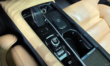 V90 Cross Country
