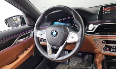 7 Series (G11)
