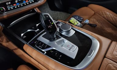 7 Series (G11)