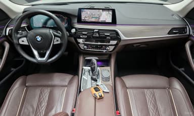 5 Series (G30)
