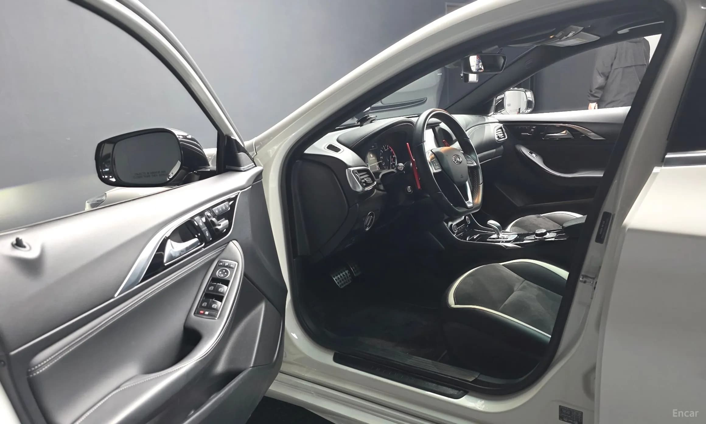 Q30