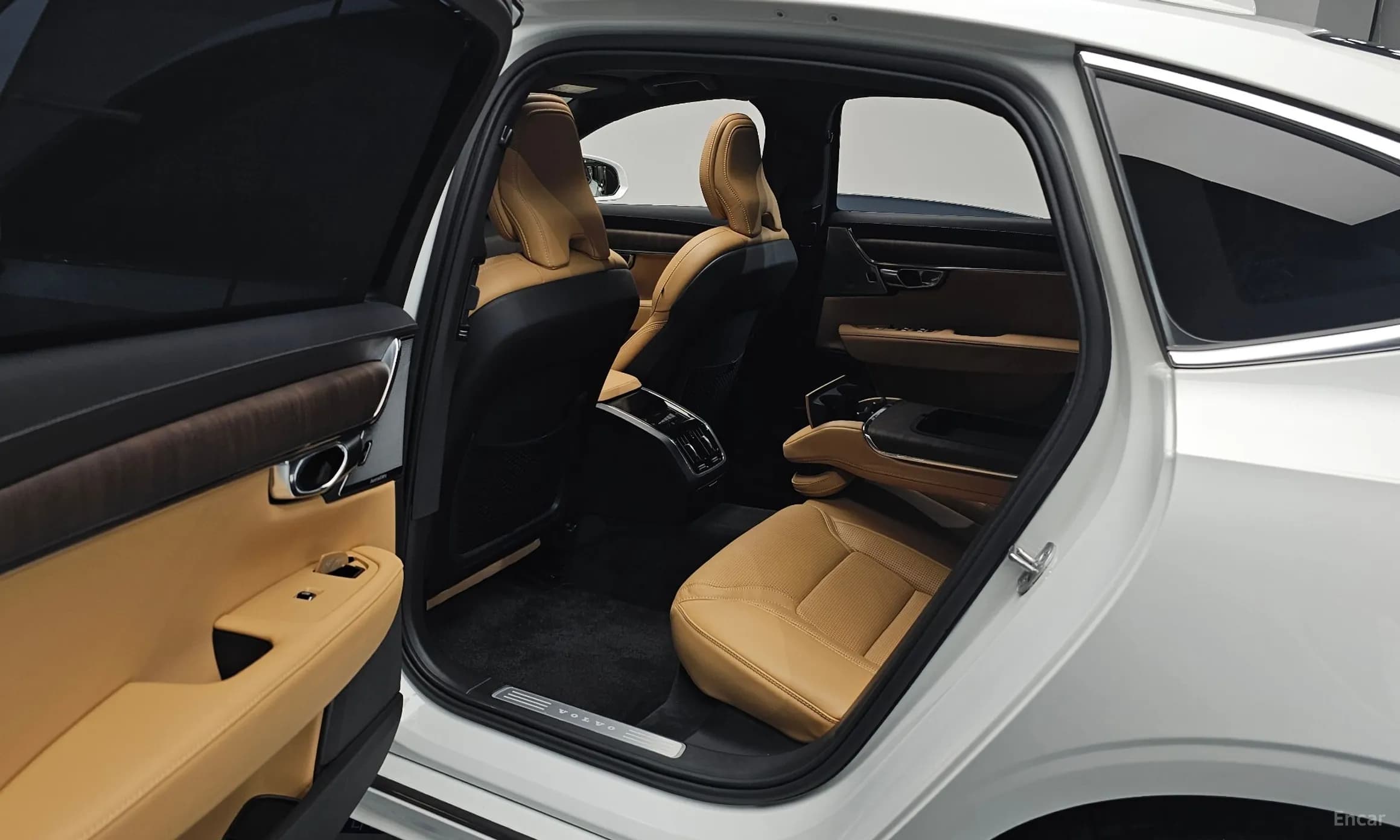 S90
