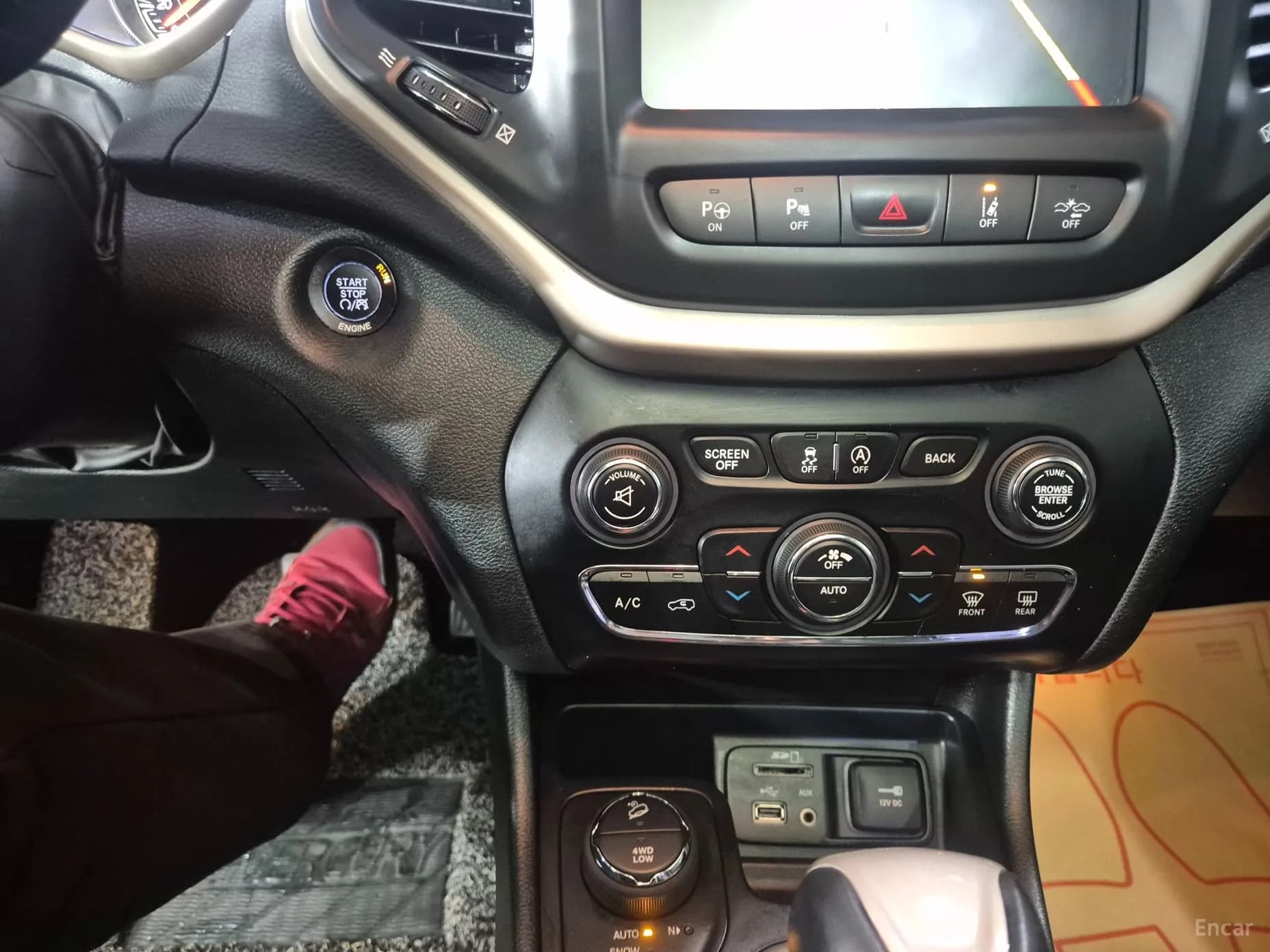 Grand Cherokee