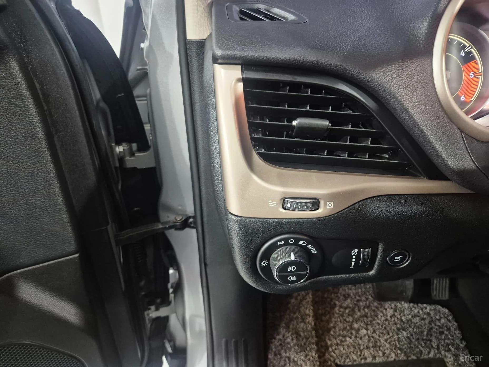 Grand Cherokee