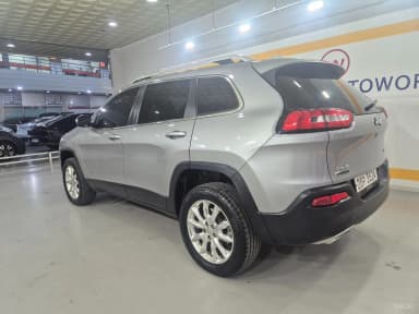 Grand Cherokee