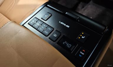 ES300h 7th Generation