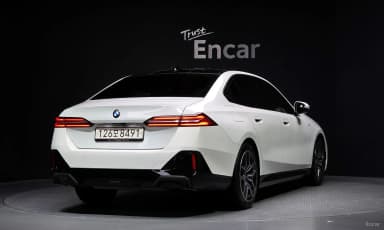 5 Series (G60)