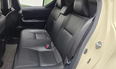 Prius C