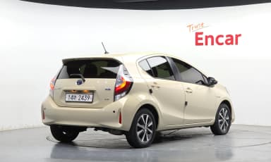 Prius C